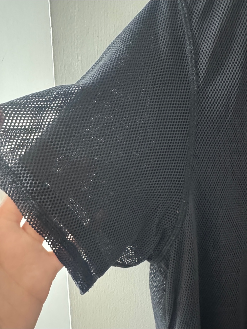 lululemon athletica Black Mesh Short-Sleeve Tee - Picture 4 of 4